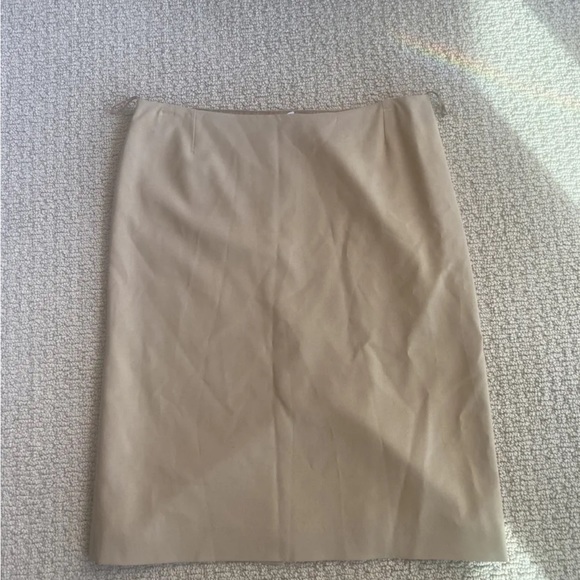 Prada Pencil Skirt Women’s Size 46 US 12 Made in Italy - Picture 2 of 13